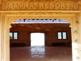 Samrat Resort Jaisalmer Eksteriør bilde